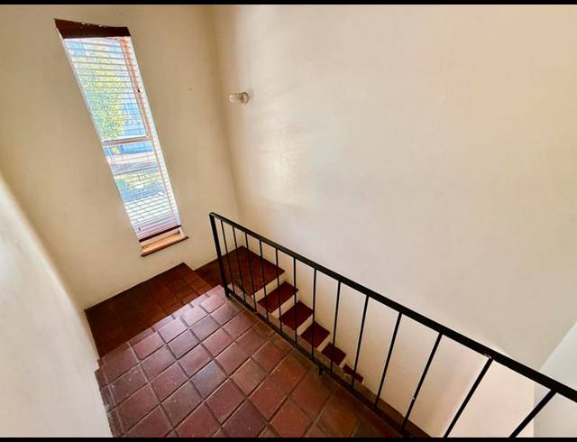 3 BEDROOM TOWNHOUSE FOR SALE IN PELHAM